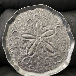 Wilton Armetale Sand Dollar Tray by Juan Vela Studio 14 1/2 inches